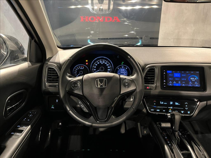 HR-V