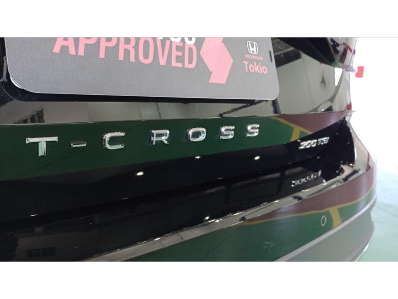 T-CROSS