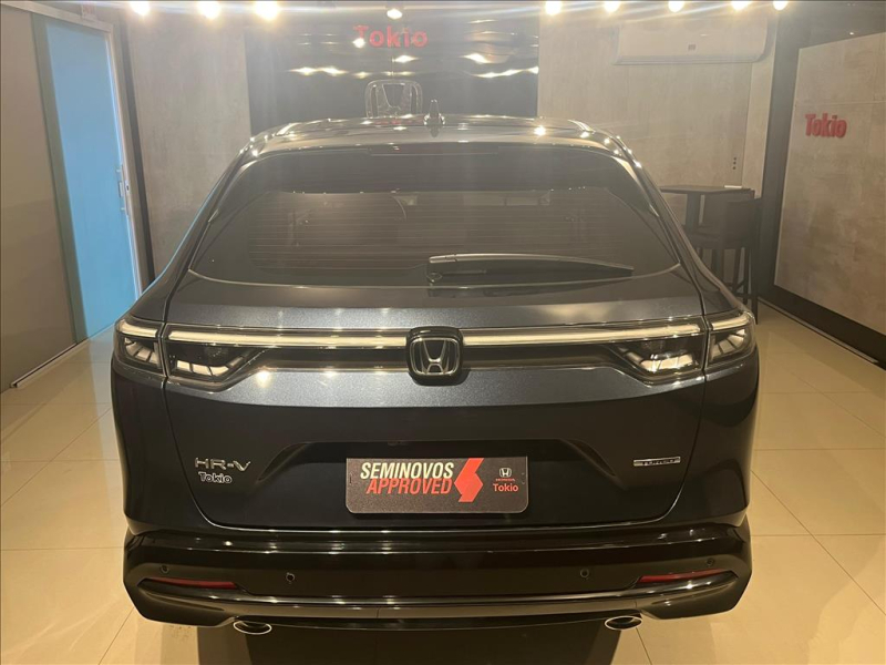 HR-V