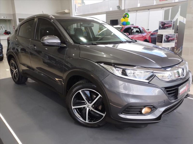 HR-V