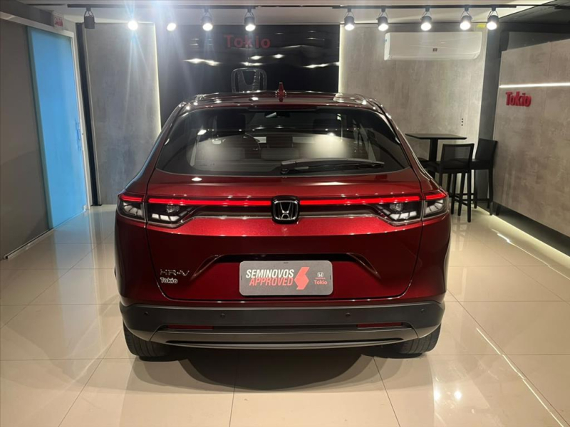 HR-V