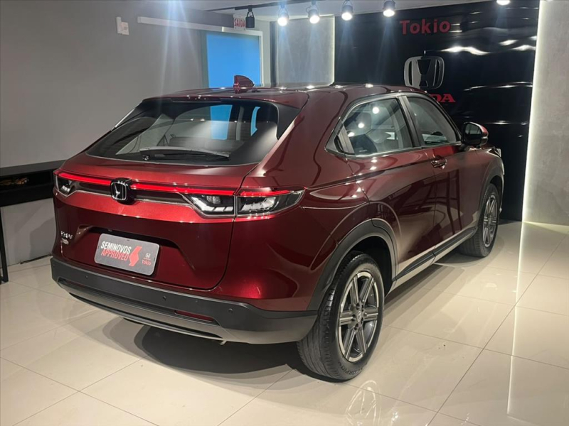 HR-V