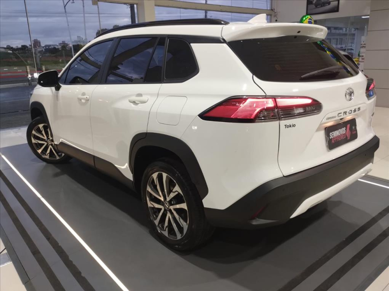 COROLLA CROSS