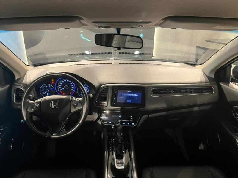 HR-V