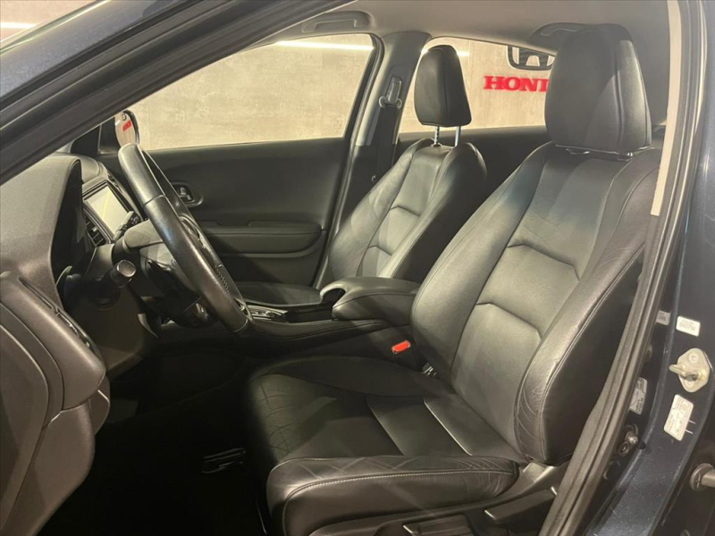 HR-V