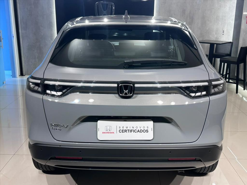 HR-V