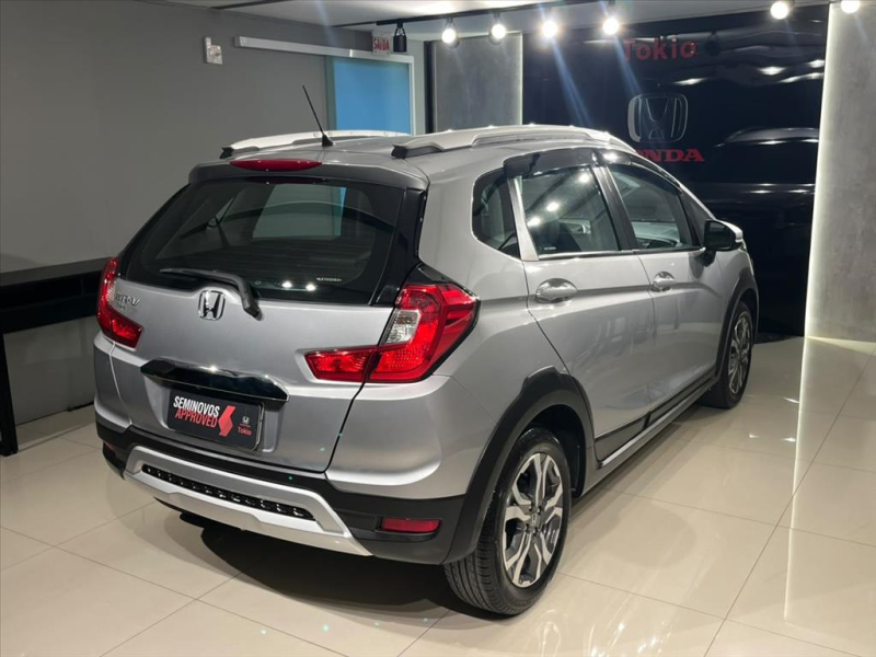WR-V