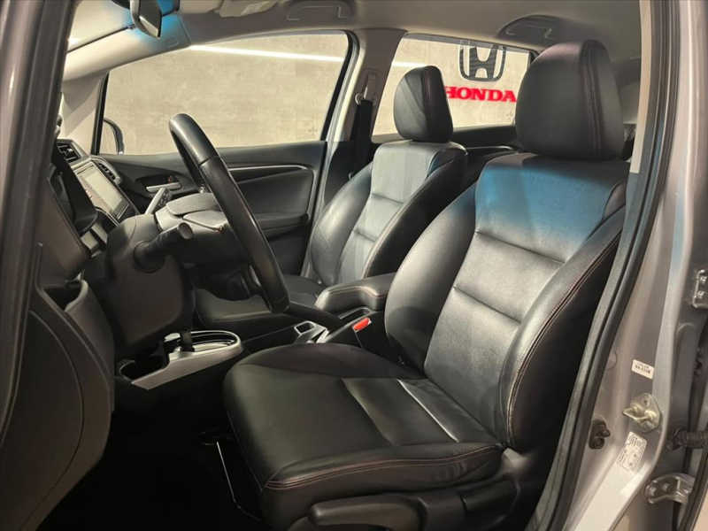 WR-V