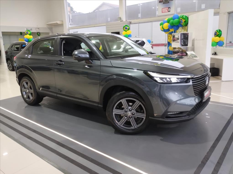 HR-V