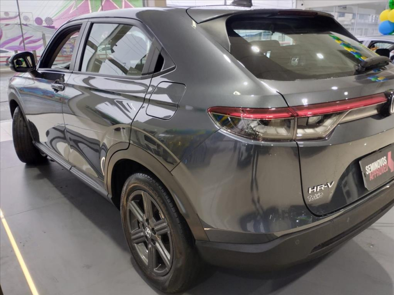 HR-V